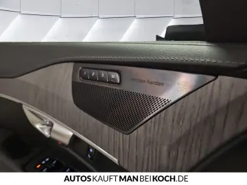 XC90 T8 Recharge AWD Plus Bright