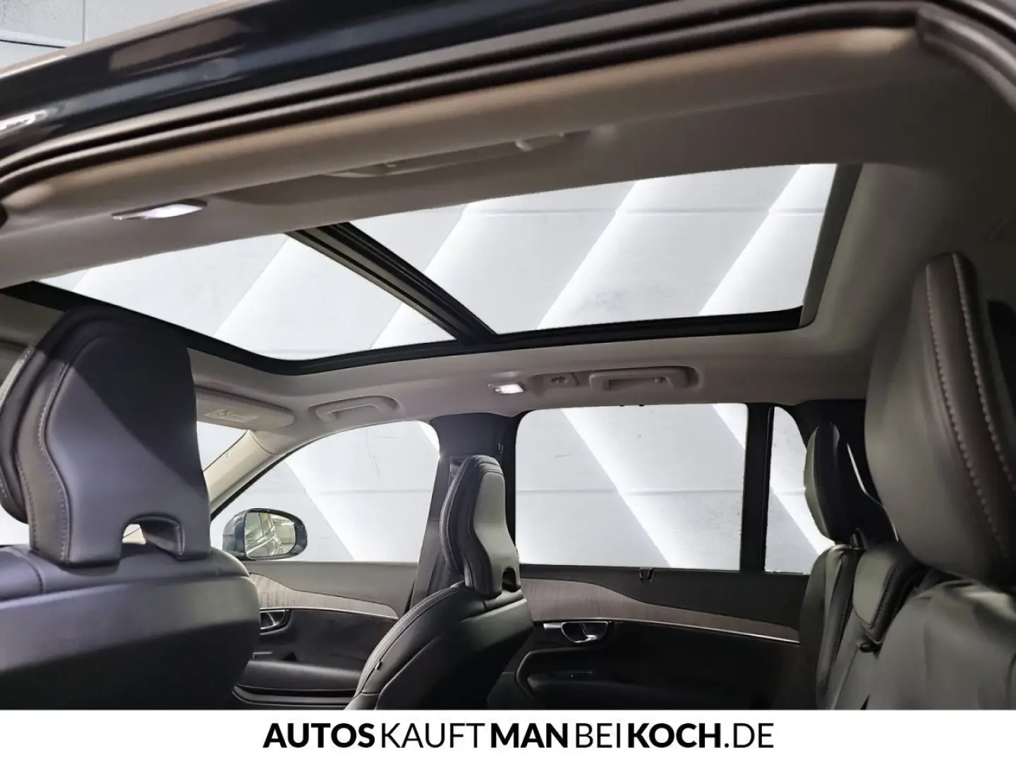 XC90 T8 Recharge AWD Plus Bright