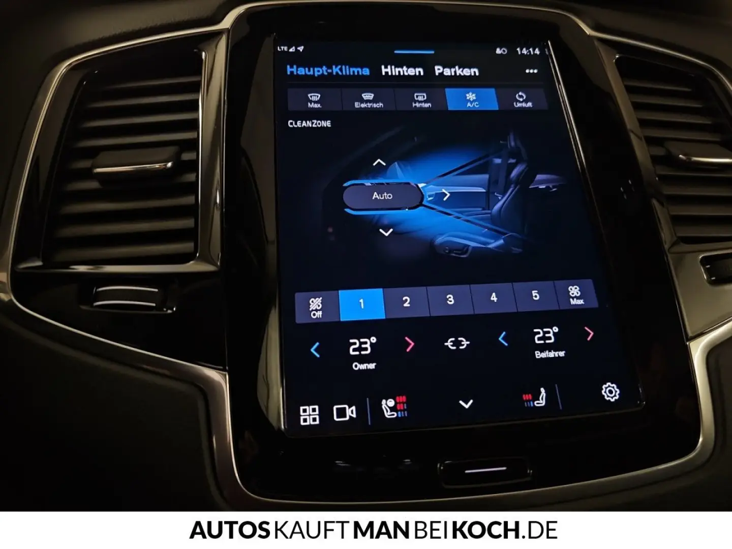 XC90 T8 Recharge AWD Plus Bright