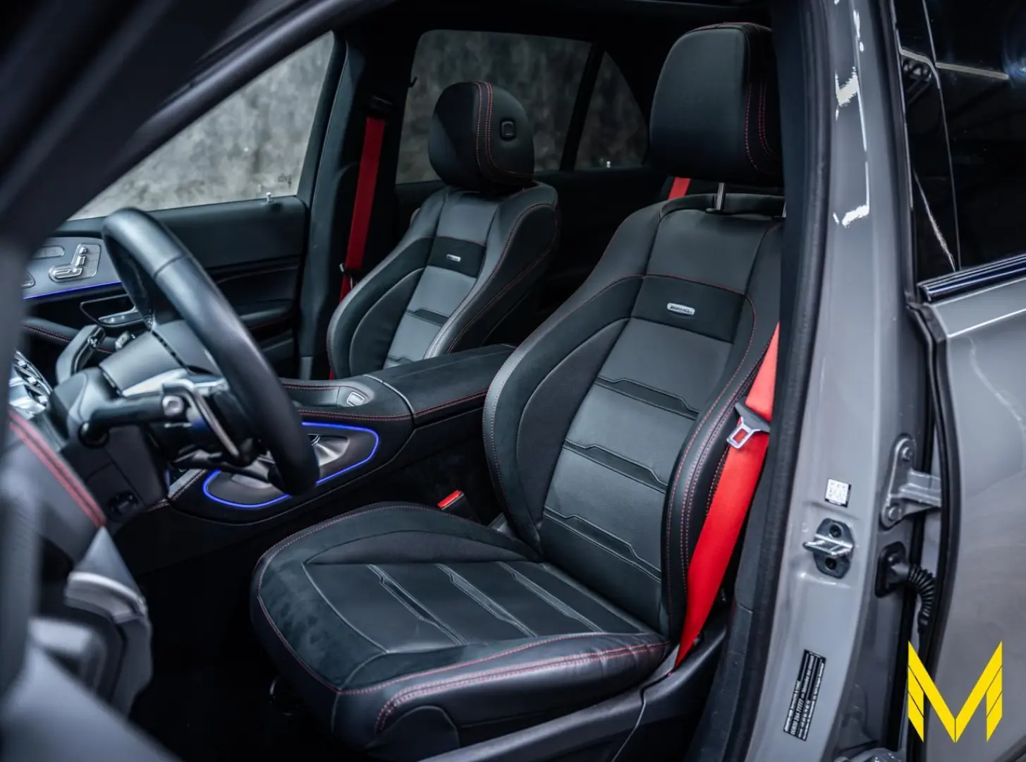 GLE 53 AMG HY4M  MY25 NIGHT LM22 AGA AIR AHK DIS