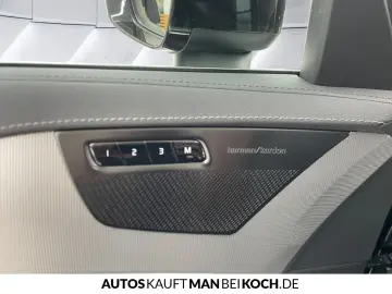 XC90 T8 AWD Ultimate Bright