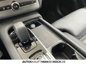 XC90 T8 AWD Ultimate Bright