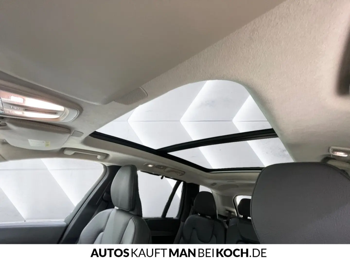 XC90 T8 AWD Ultimate Bright