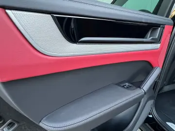 Porsche Cayenne S Coupé  Matrix LED RED Int Sport P.