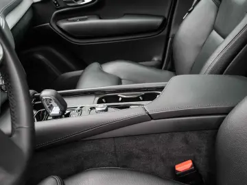 XC90 Plus Bright AWD B5 Diesel