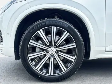 XC90 B5 Diesel AWD Plus Bright