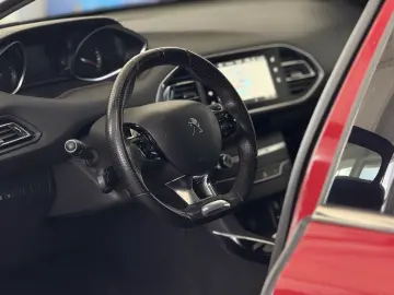 Peugeot 308 2.0 Blue-HDi GT Line