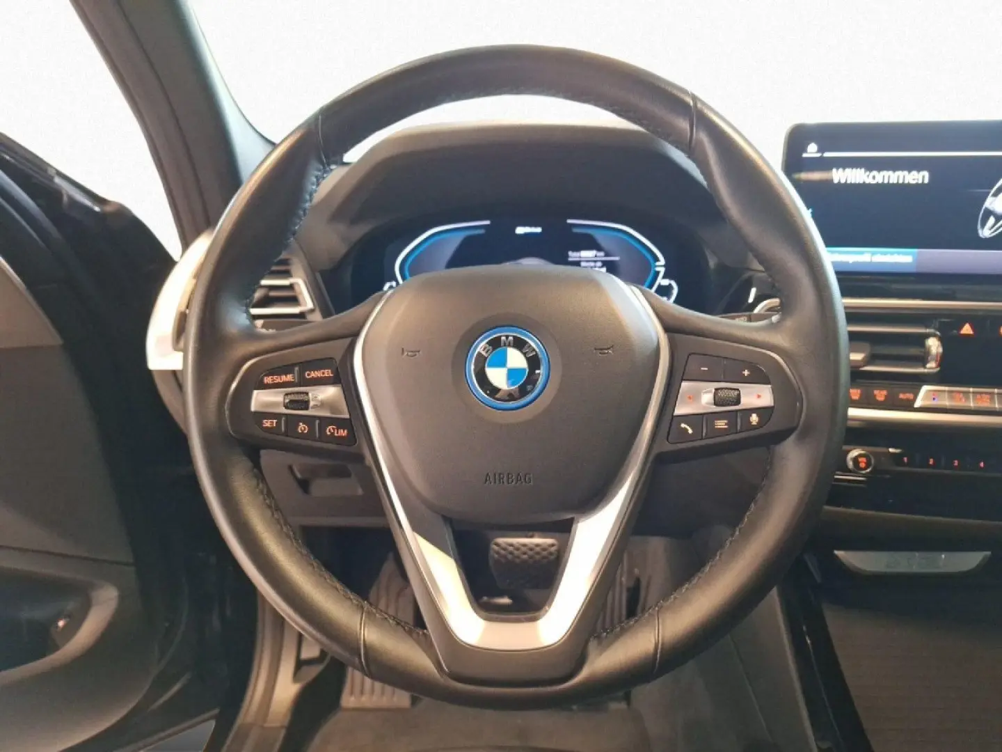 X3 xD 30e LED DigitalCluster LeatherSportSeats Camera