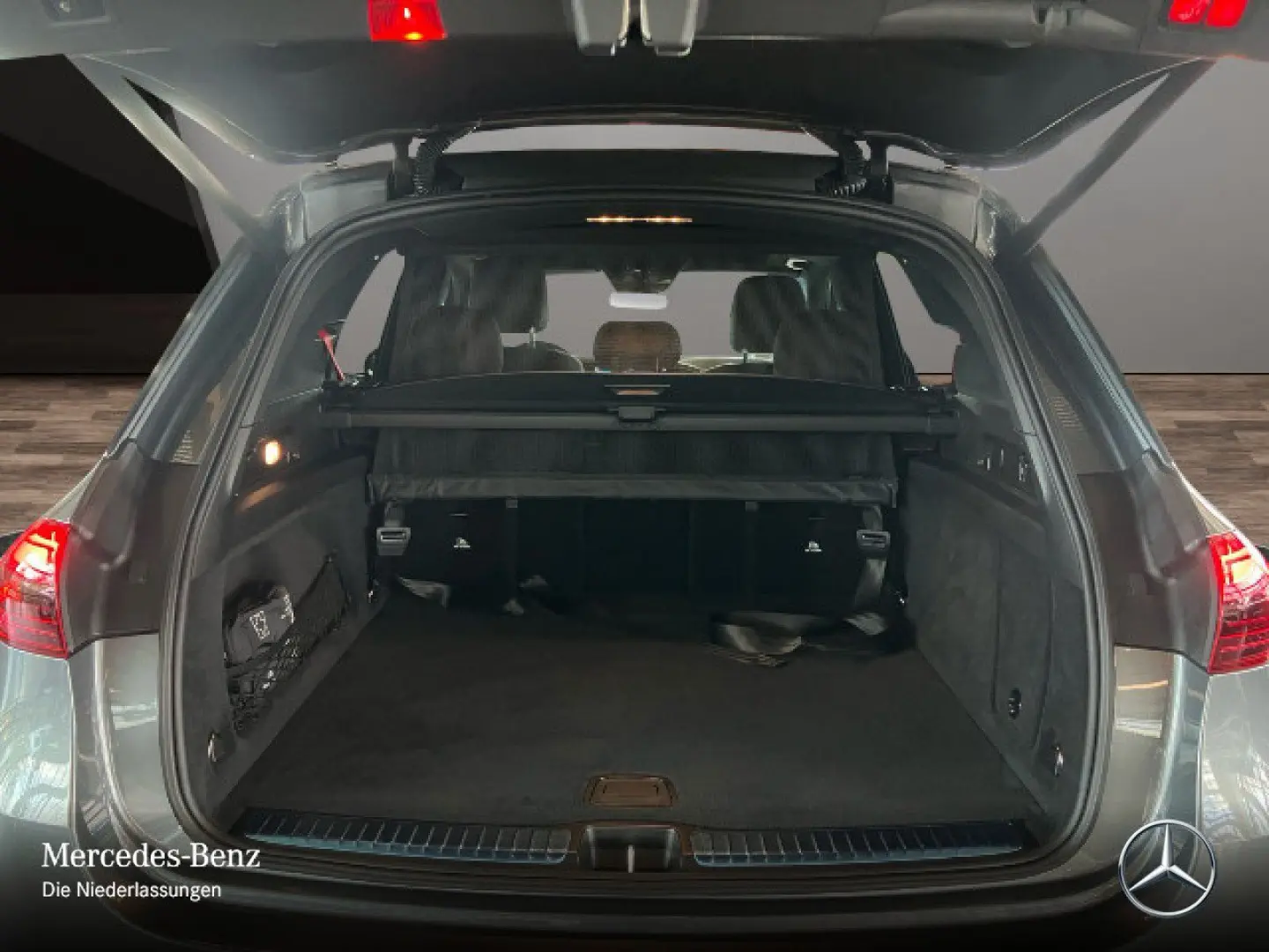 GLE 53 AMG 4M  Advanced  Pano Night AHK 22  Burm