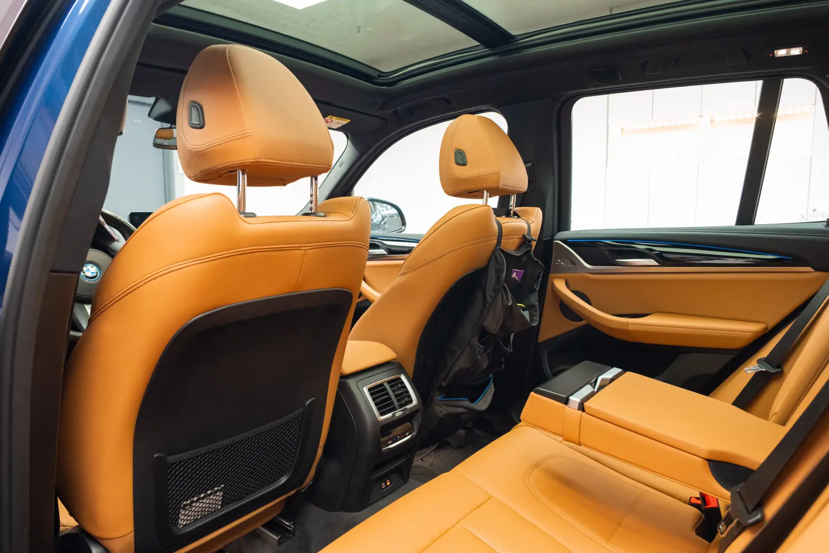 BMW IX3  M Pack   Memory Seats   LED   Camera - Stoc!!!