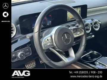 A 250 e Limousine AMG Line MBUX RFK LED RDK Navi