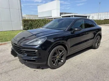 Cayenne Coupe E-Hybrid Matrix 360 KAM PANO KEY