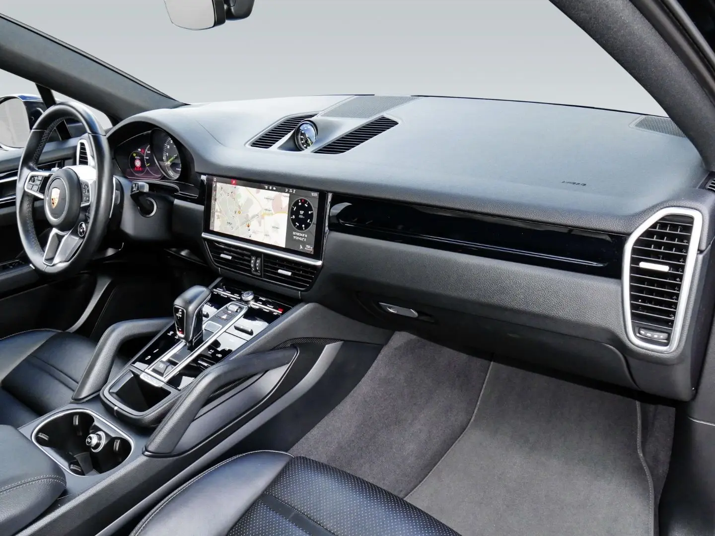 Cayenne E-Hybrid Coupe Sport Design Sportabgas 7