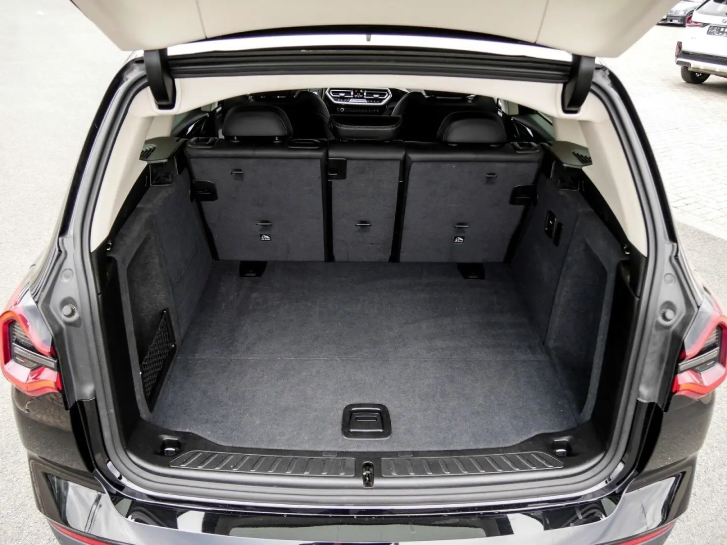 X3 xDrive30i ADAPT.LED HiFi DA PA SHZ 19