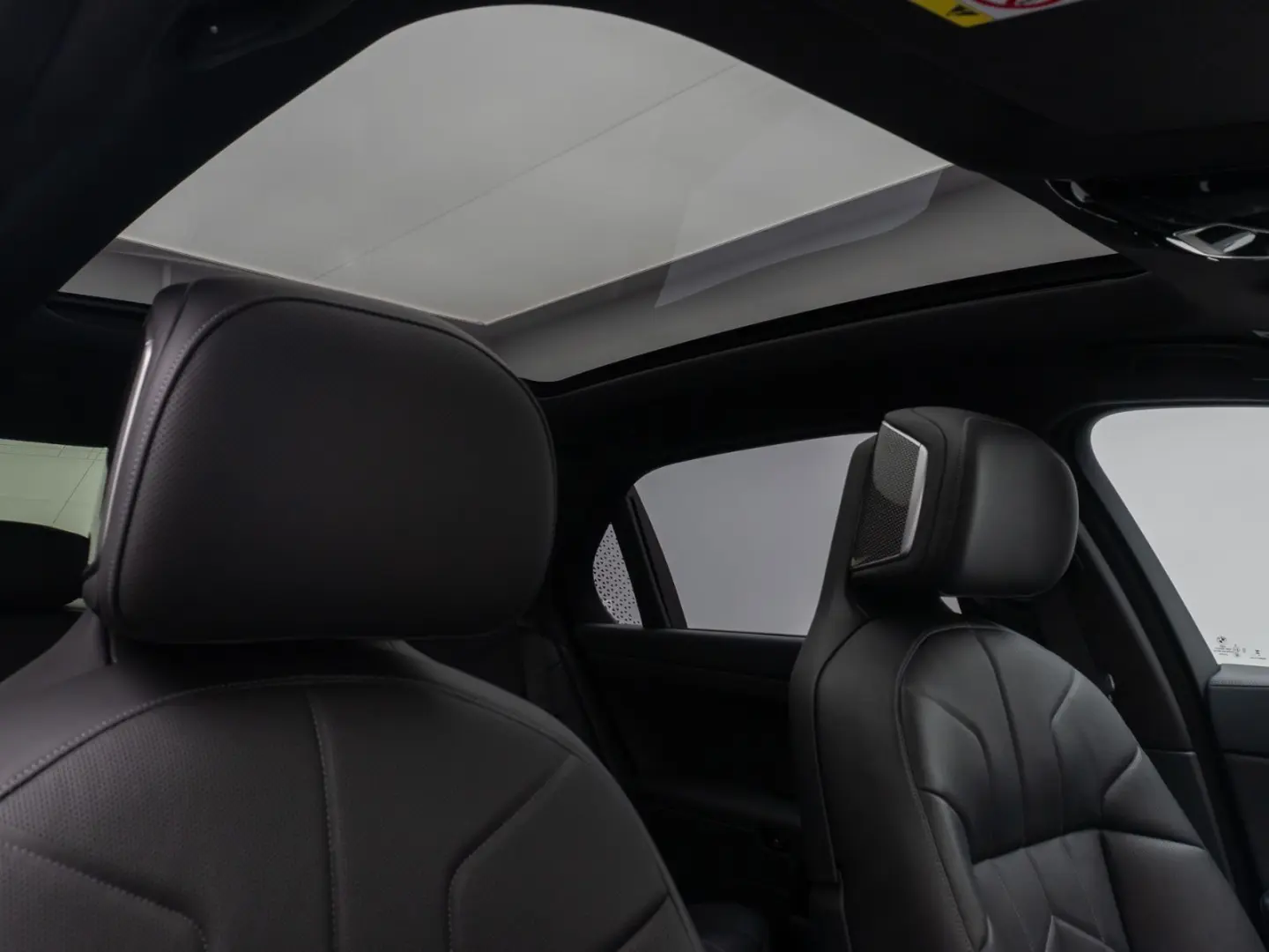 i7 xD60 M-Sport Pano 360 Massage ACC Soft 21