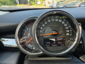 COOPER 1.5 3-trg Chili  Panorama Leder PDC Xenon