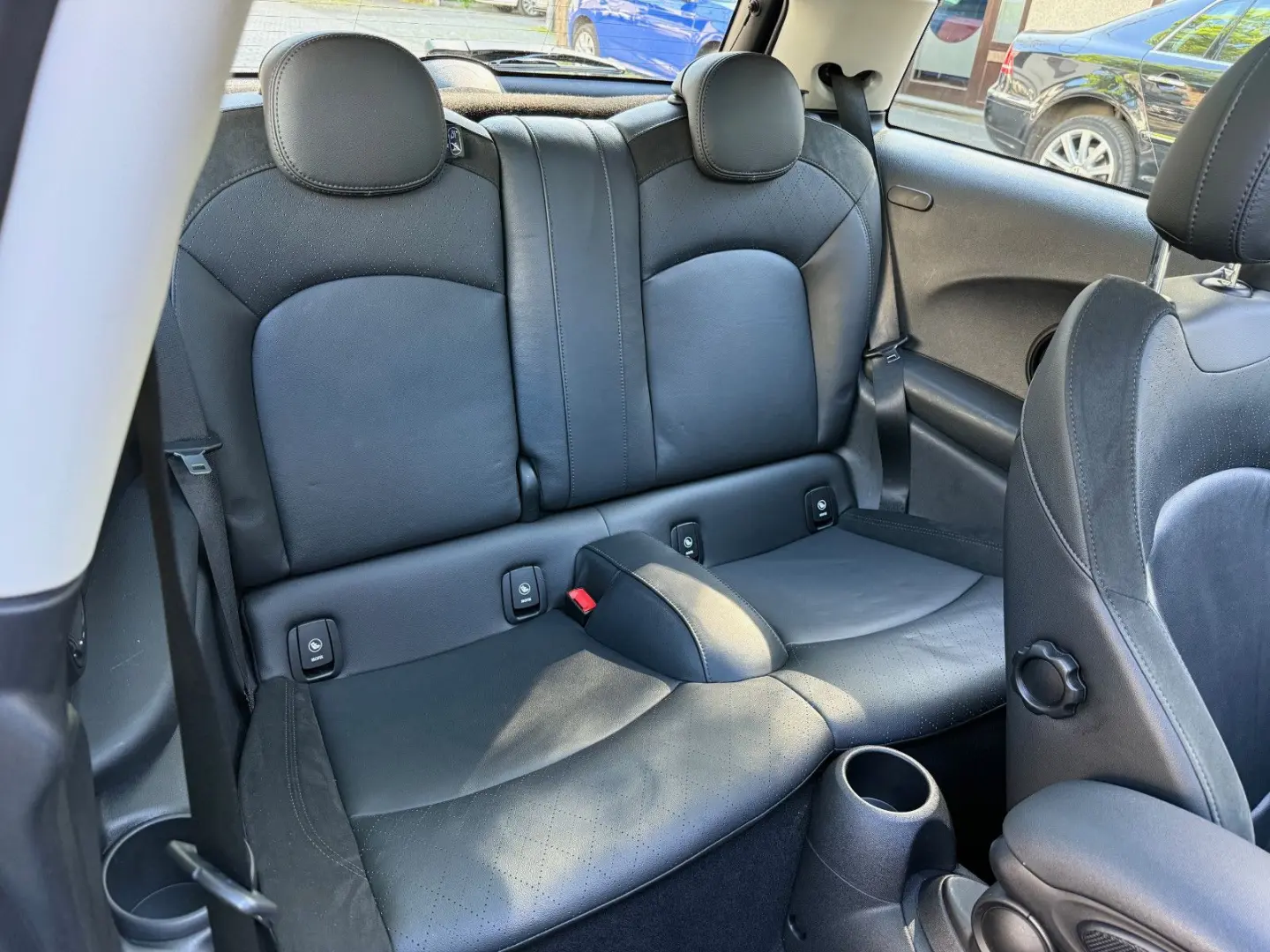 COOPER 1.5 3-trg Chili  Panorama Leder PDC Xenon