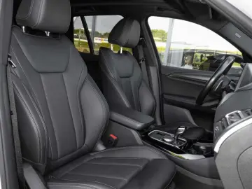 X3 xDrive30e M Sport Adapt. LED AHK LC Prof