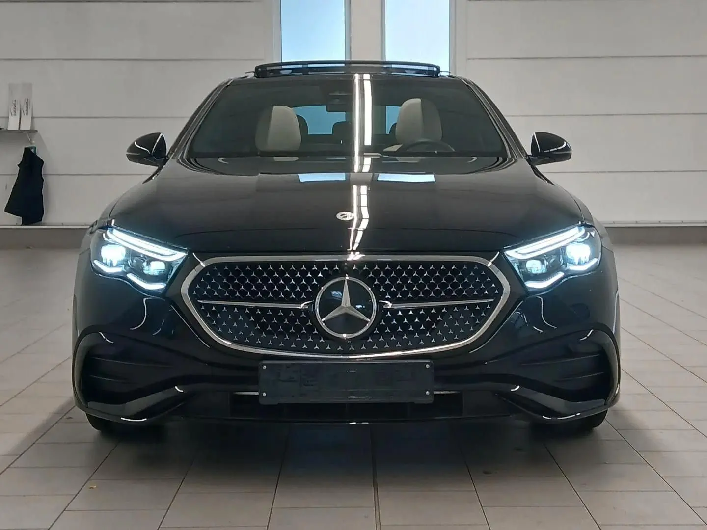 E 200 E -Klasse Lim. E 200 4Matic AMG Line