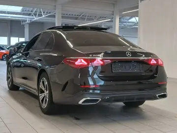 E 200 E -Klasse Lim. E 200 4Matic AMG Line