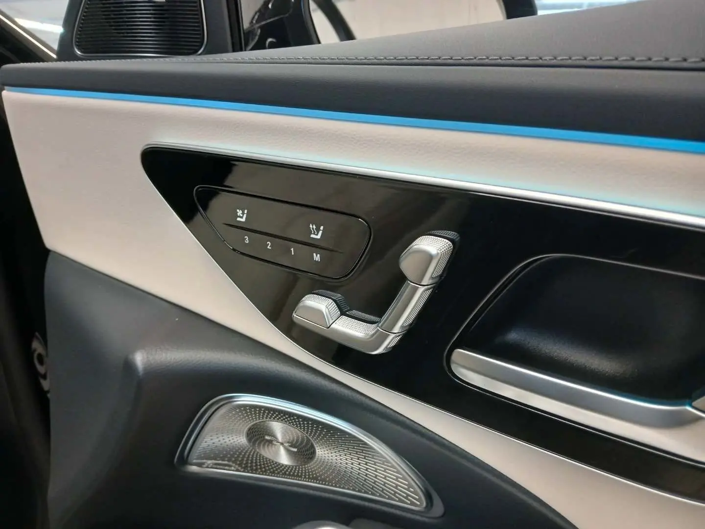 E 200 E -Klasse Lim. E 200 4Matic AMG Line