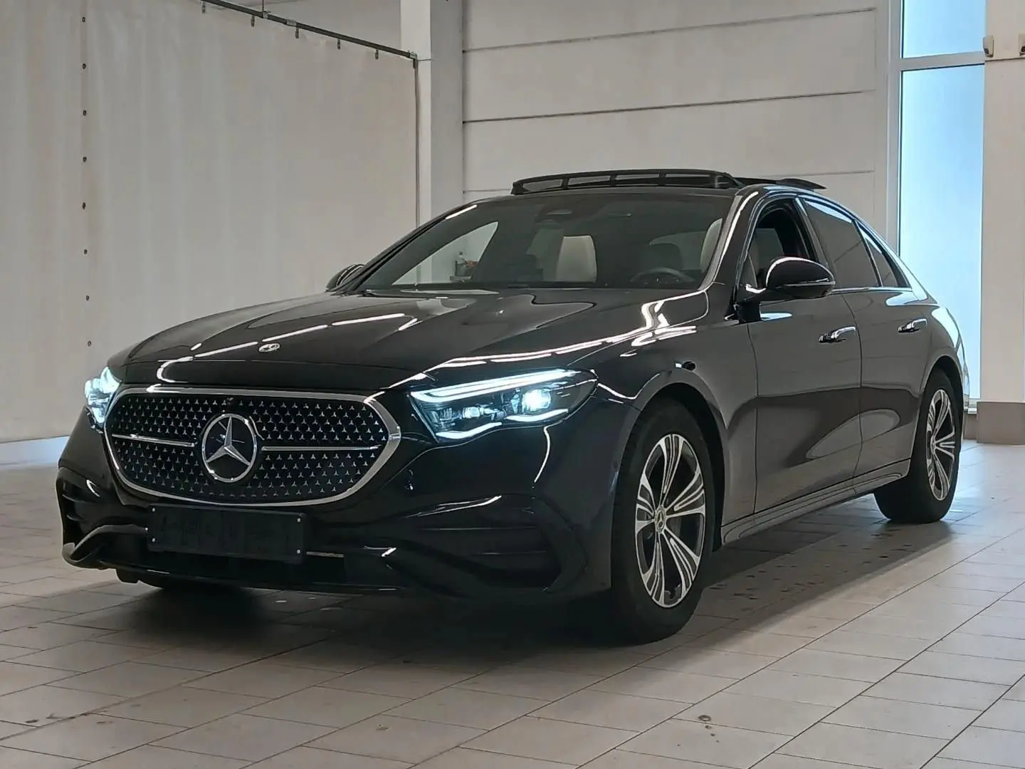 E 200 E -Klasse Lim. E 200 4Matic AMG Line