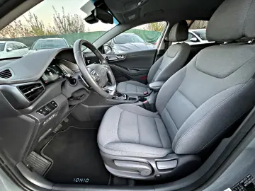 Hyundai IONIQ STYLE 1.6 Plug-In Hybrid
