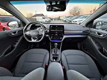Hyundai IONIQ STYLE 1.6 Plug-In Hybrid