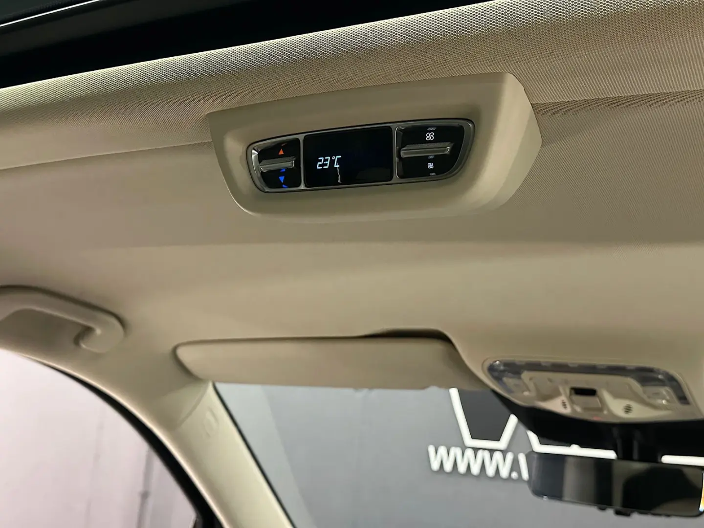 EQV 90kWh NEW MODEL 2025 FULL OPTIONS