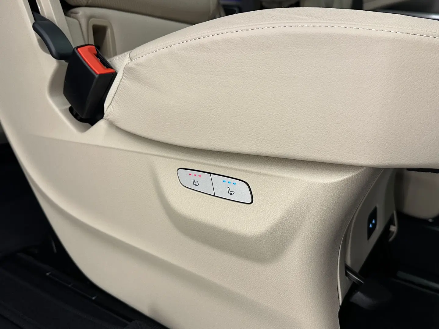 EQV 90kWh NEW MODEL 2025 FULL OPTIONS