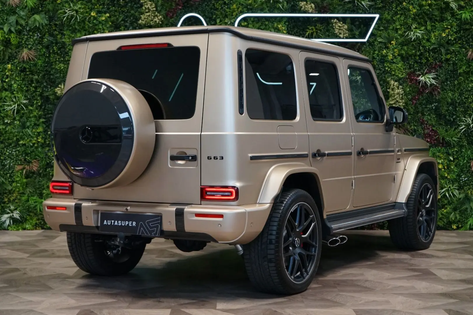 G63 AMG MANUFAKTUR FL 360 CARBON