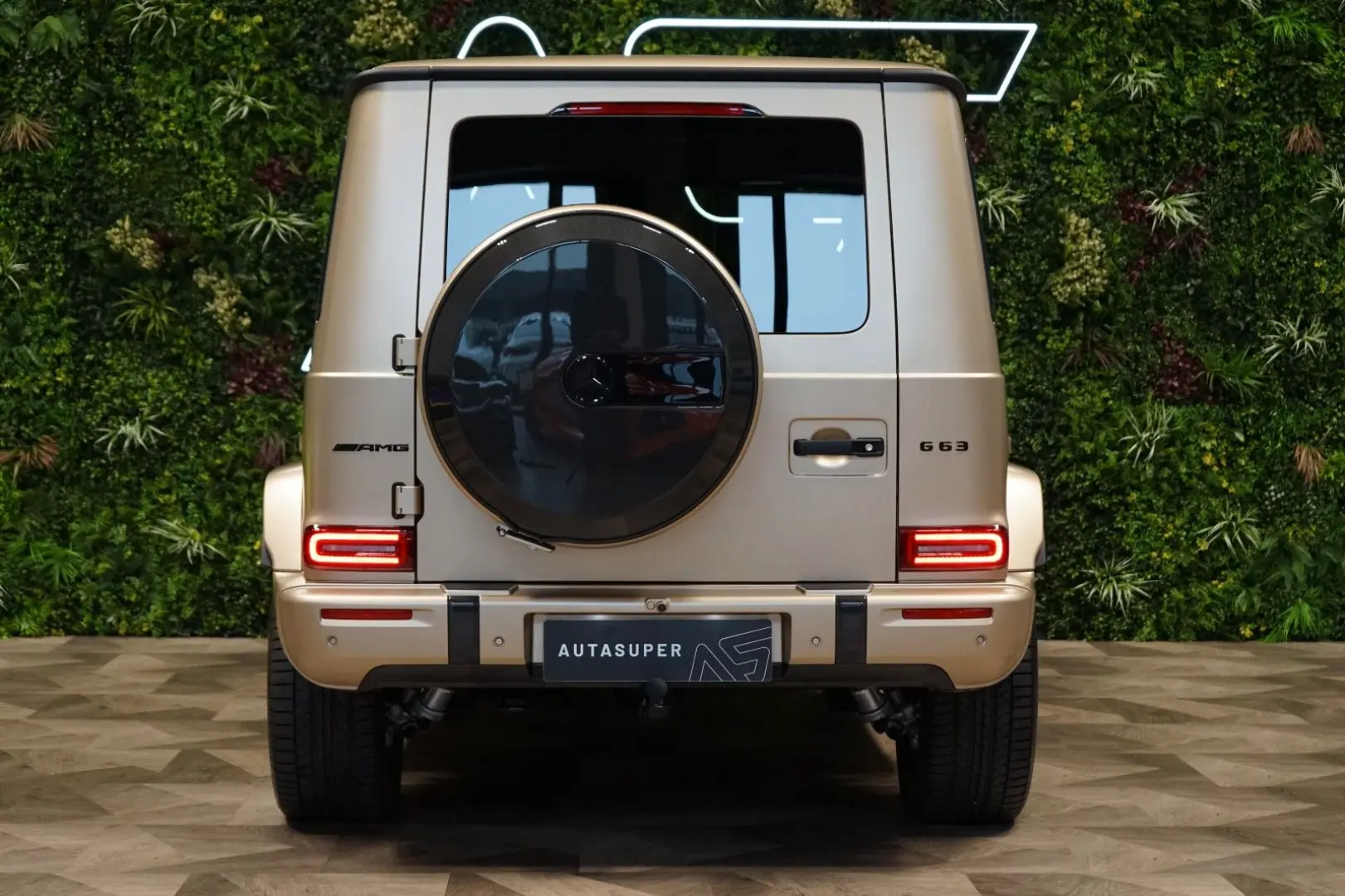 G63 AMG MANUFAKTUR FL 360 CARBON