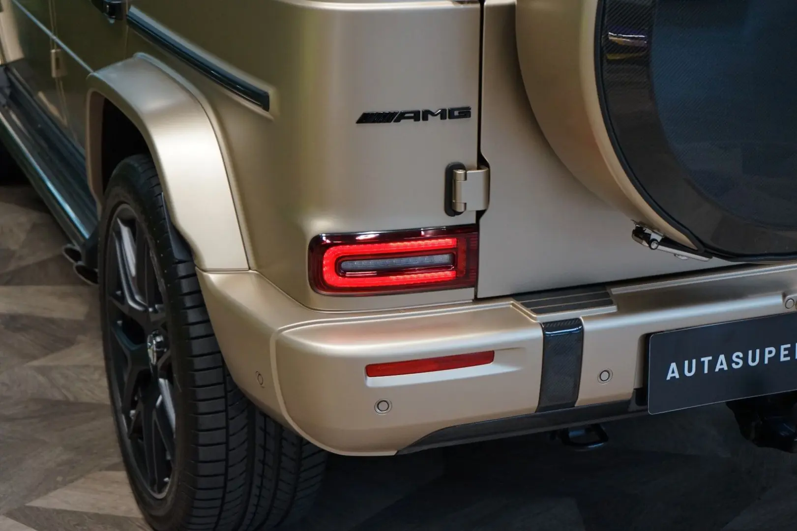 G63 AMG MANUFAKTUR FL 360 CARBON