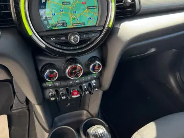 COOPER 1.5 PEPPER II 1HD PDC LED NAV CARP SH 19%