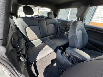 COOPER 1.5 PEPPER II 1HD PDC LED NAV CARP SH 19%