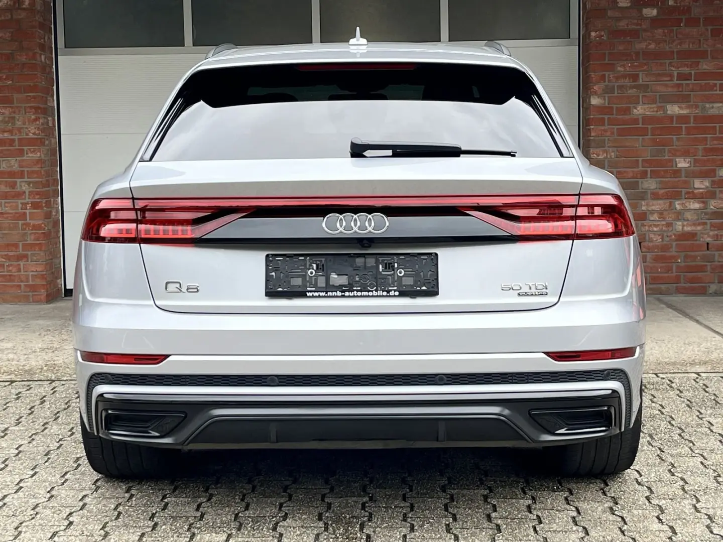 Q8 S-Line SoftClose Matrix HeadUp  B&O