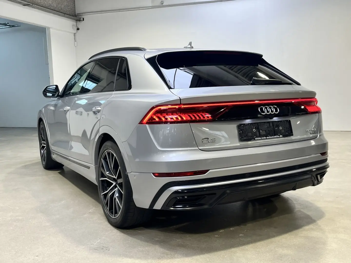 Q8 S-Line SoftClose Matrix HeadUp  B&O