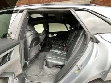 Q8 S-Line SoftClose Matrix HeadUp  B&O