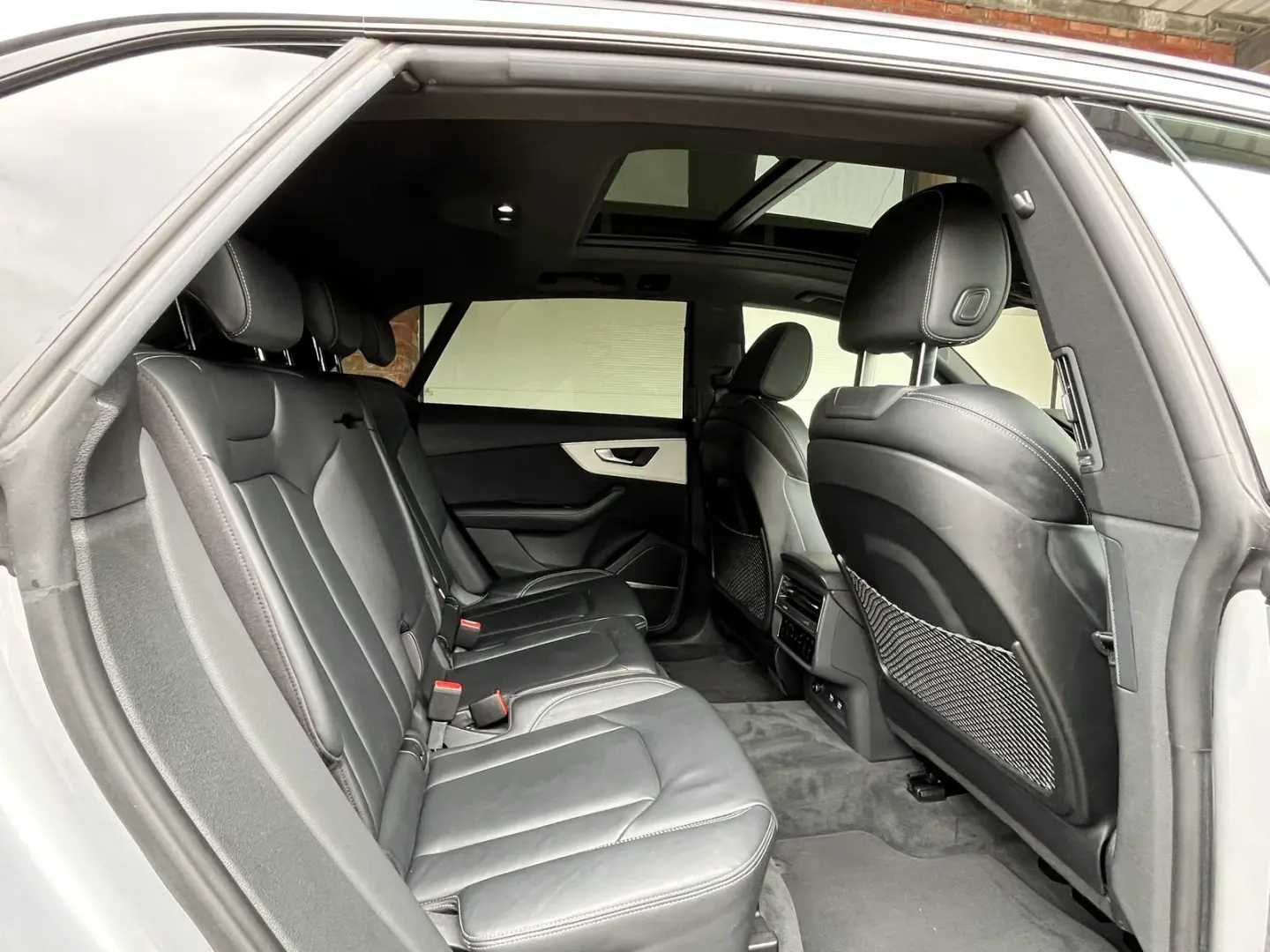 Q8 S-Line SoftClose Matrix HeadUp  B&O