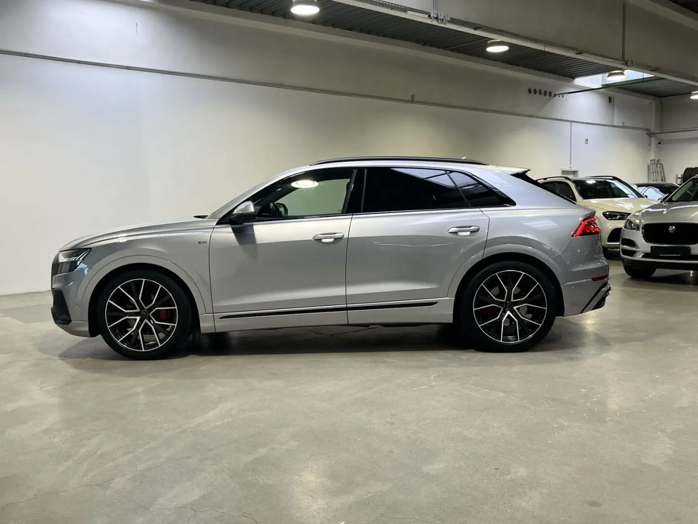 Q8 S-Line SoftClose Matrix HeadUp  B&O