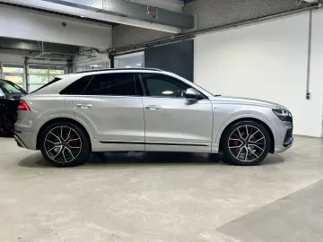 Q8 S-Line SoftClose Matrix HeadUp  B&O