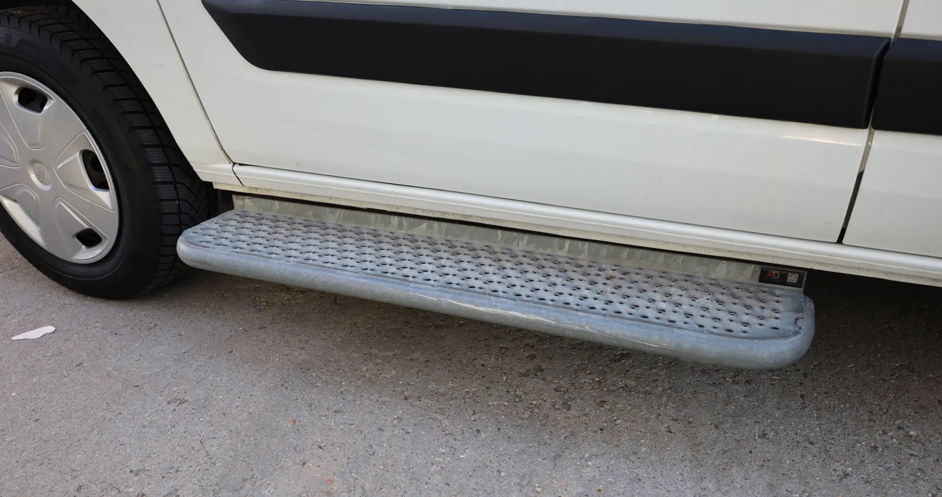 Ford Transit Custom L1H1 8 1 Locuri 2.0D 105CP