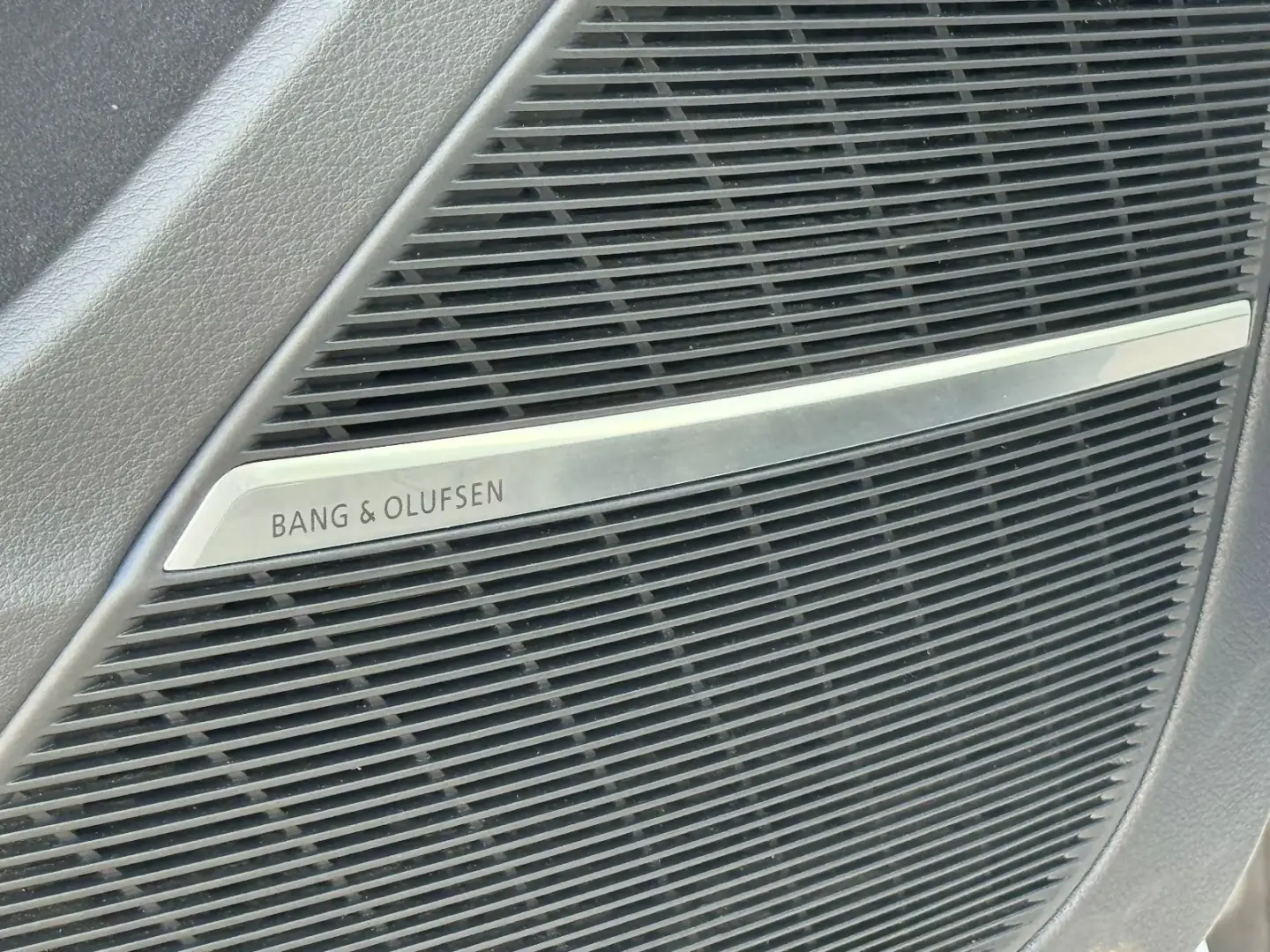 Audi Q8 50 TDI quattro S-LINE PLUS