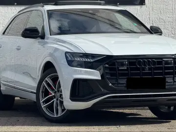 Audi Q8 50 TDI quattro S-LINE PLUS