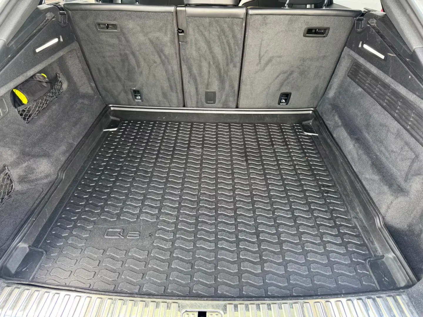 Audi Q8 50 TDI quattro S-LINE PLUS