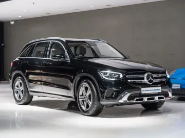 GLC 400d 4Matic LED PANO LEDER NAVI 360 KAM DAB