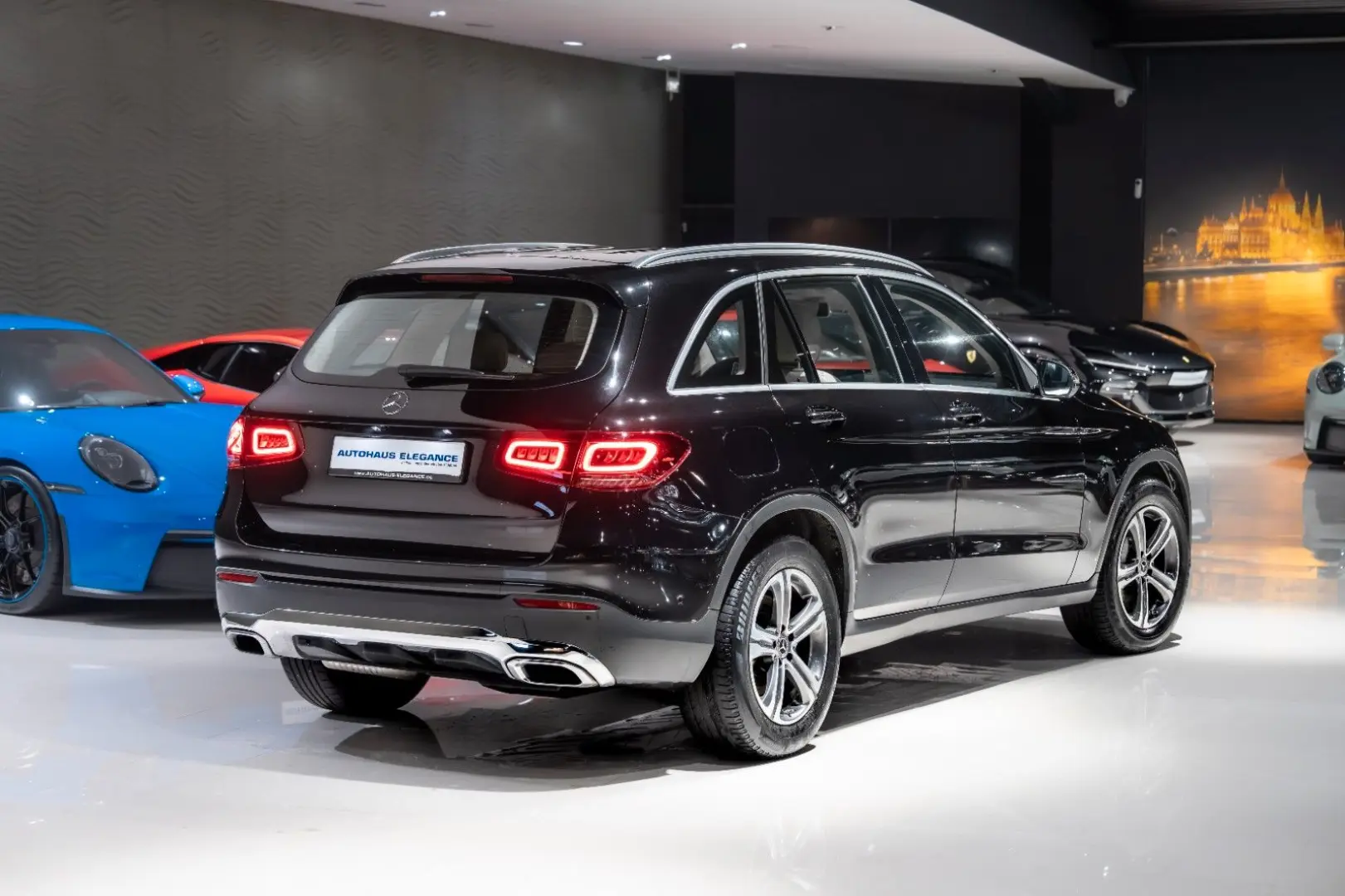 GLC 400d 4Matic LED PANO LEDER NAVI 360 KAM DAB