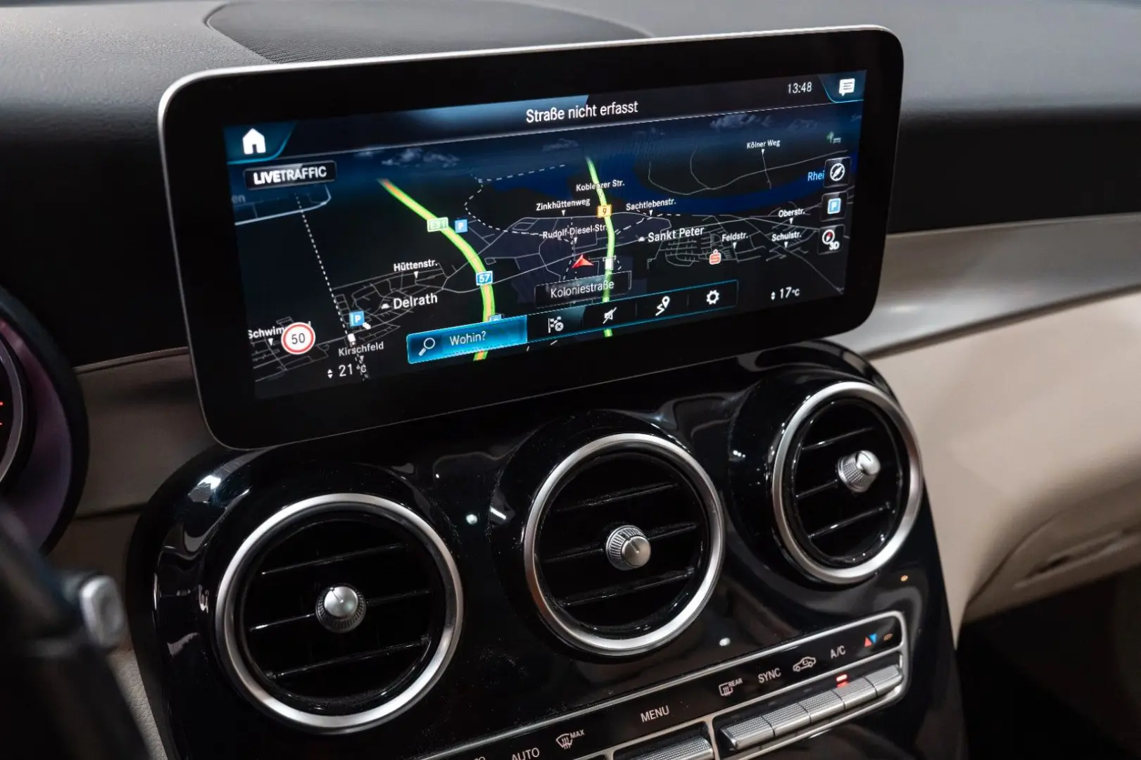 GLC 400d 4Matic LED PANO LEDER NAVI 360 KAM DAB