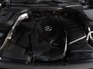 GLC 400d 4Matic LED PANO LEDER NAVI 360 KAM DAB