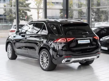 GLE 400 d 4M  AMG-LINE MASSAGE BURMES. 7-SITZER